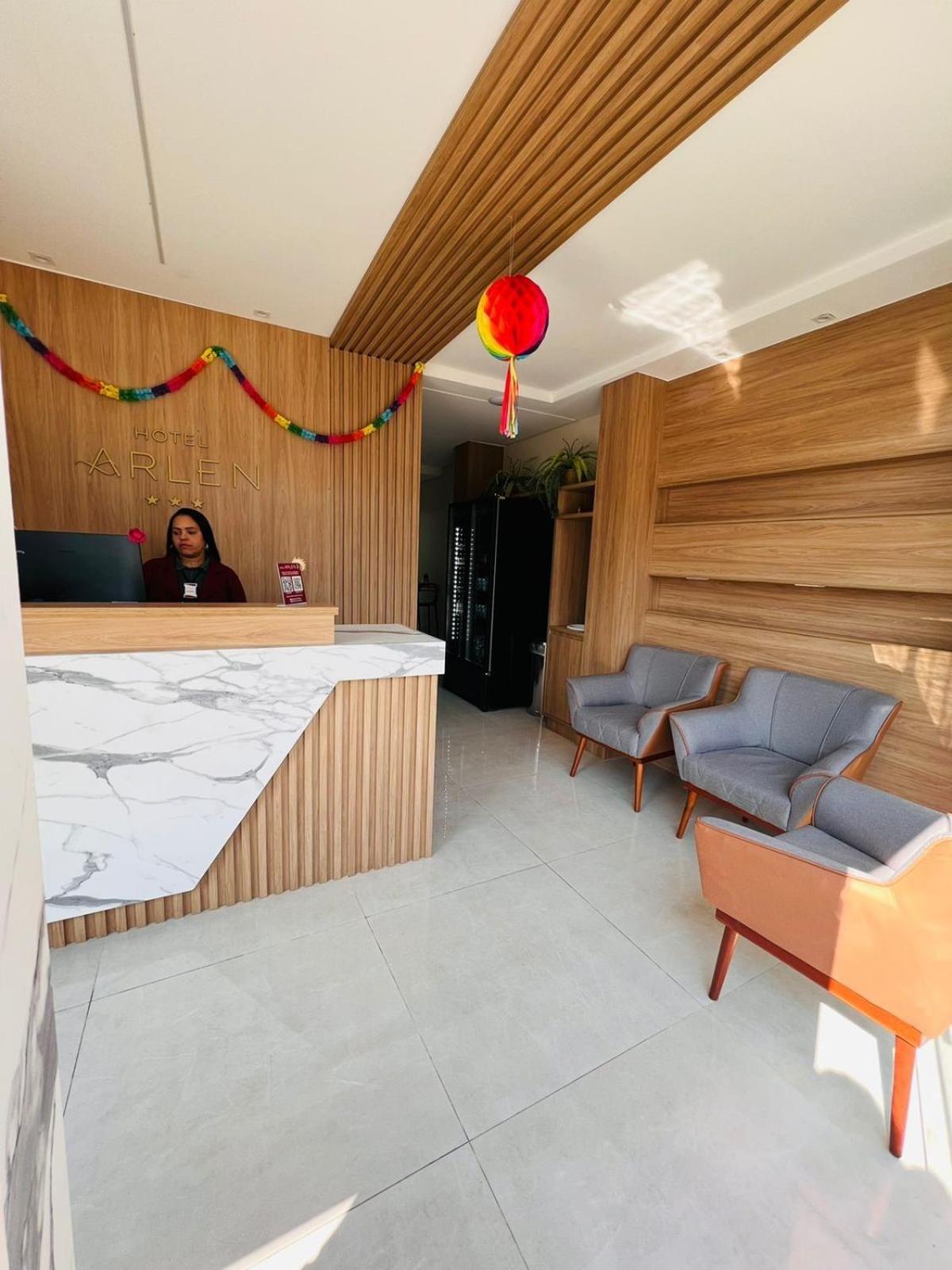 Arlen 2 Hotel